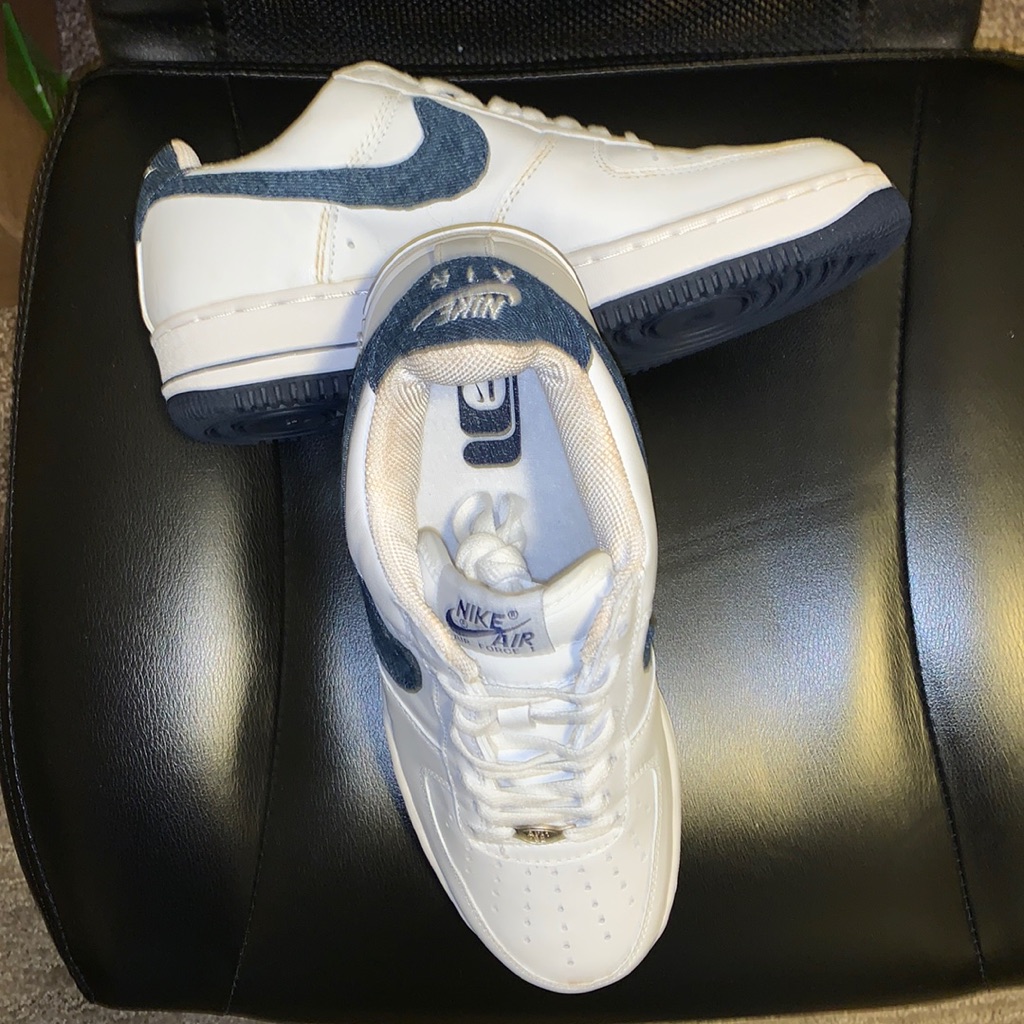 Nwot - Nike Air Force1 Denim
